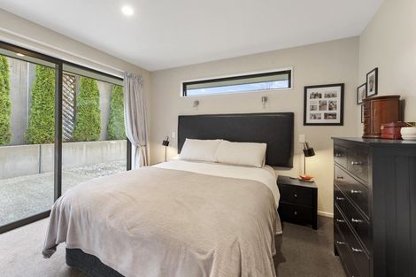 Photo of property in 2 Quill Street, Lake Hayes, Queenstown, 9304