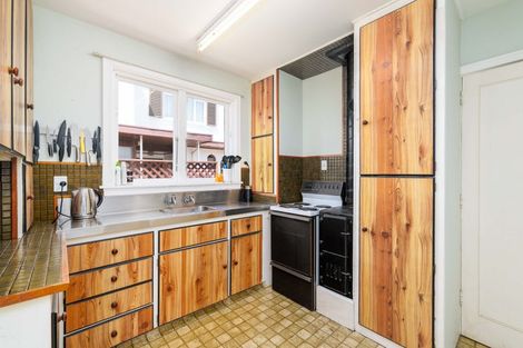 Photo of property in 1/11 Clouston Street, Saint Martins, Christchurch, 8022