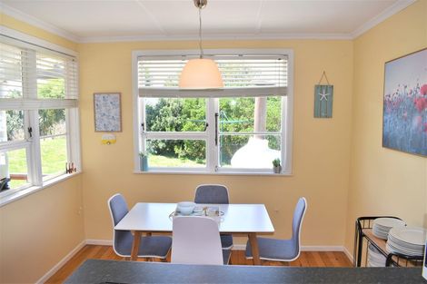 Photo of property in 44 Sarah Street, Waikawa Beach, Levin, 5573