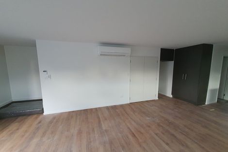 Photo of property in 103 Rattray Street, Riccarton, Christchurch, 8041