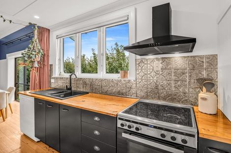 Photo of property in 36 Julyan Street, Shannon, 4821