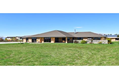 Photo of property in 17 The Drive, Twizel, 7999