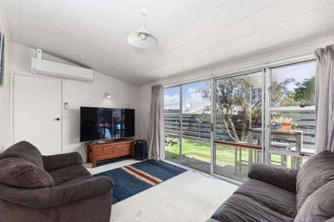 Photo of property in 109 Tamatea Road, Hilltop, Taupo, 3330