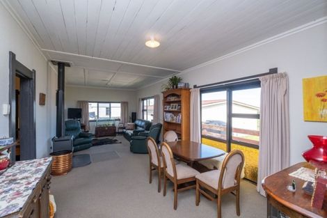 Photo of property in 2304 Skeet Road, Auroa, Hawera, 4678