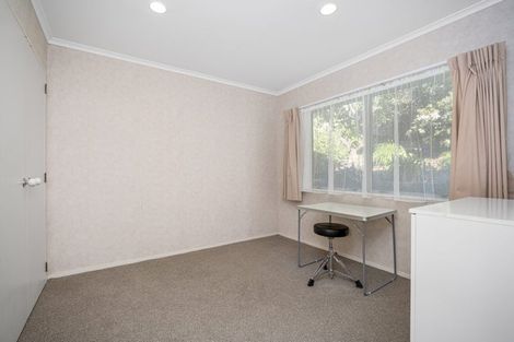 Photo of property in 10 Laburnum Glen, Mount Maunganui, 3116