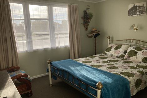 Photo of property in 41 Seymour Street, Waitara, 4320