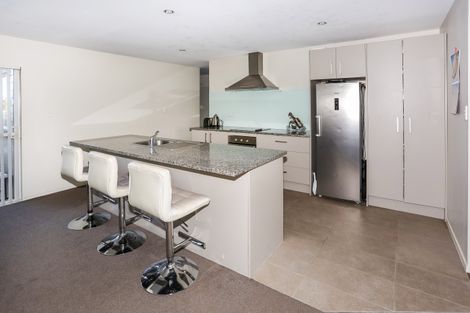 Photo of property in 122 Popokatea Drive, Takanini, 2112