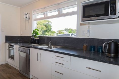 Photo of property in 10 Ranfurly Street, Dannevirke, 4930