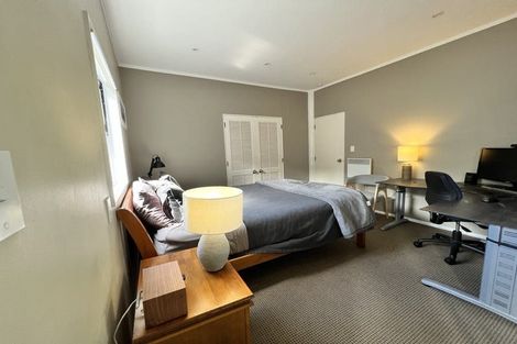 Photo of property in 90b Awa Road, Seatoun, Wellington, 6022