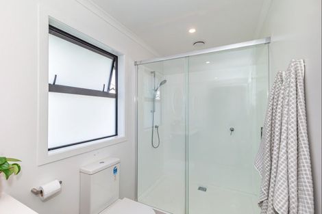 Photo of property in 49 Wakefield Road, Levin, 5571