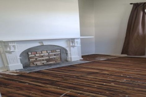 Photo of property in 4 Stewart Street, Helensville, 0800