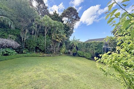 Photo of property in 199 Chelsea View Drive, Chatswood, Auckland, 0626