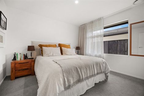 Photo of property in 5a Cone Peak Close, Lake Hayes, Queenstown, 9304