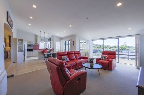 Photo of property in 8 Driftwood Place, Mangawhai Heads, Mangawhai, 0505
