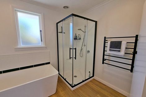 Photo of property in 18 Mccallum Street, Springlands, Blenheim, 7201