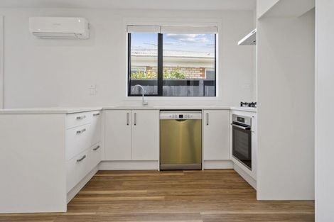 Photo of property in 1/17 Tudor Crescent, Chedworth, Hamilton, 3210