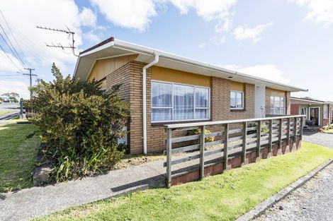 Photo of property in 1/147 Lemon Street, Strandon, New Plymouth, 4312