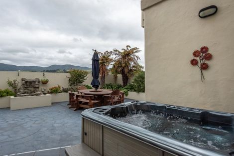 Photo of property in 47 Margaret Road, Raumati Beach, Paraparaumu, 5032