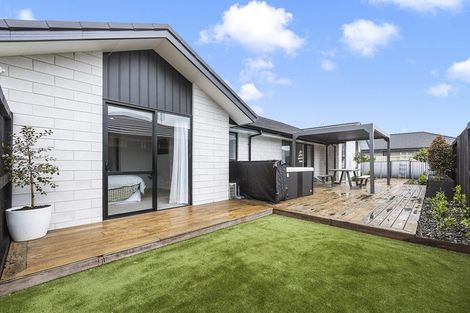 Photo of property in 2 Batham Drive, Matamata, 3400