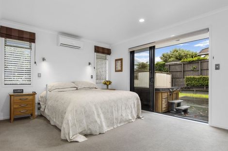 Photo of property in 36 Inverness Drive, Pyes Pa, Tauranga, 3112