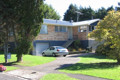 Photo of property in 14 Matipo Place, Tokoroa, 3420
