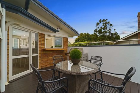 Photo of property in 61 Quadrant Road, Onehunga, Auckland, 1061