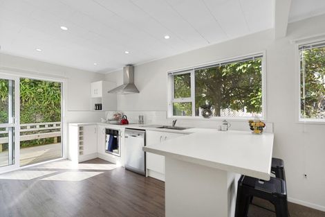 Photo of property in 5 Ayton Drive, Whitby, Porirua, 5024