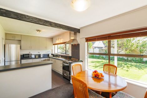 Photo of property in 27 Aintree Crescent, Awapuni, Palmerston North, 4412