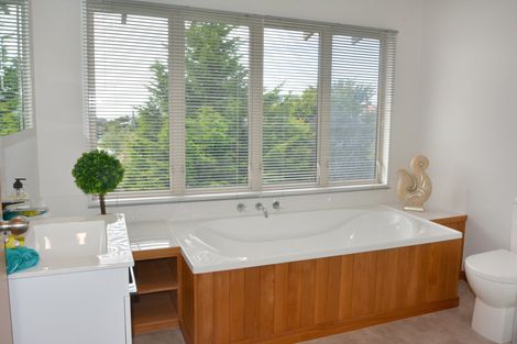 Photo of property in 37a Middleton Road, Kew, Dunedin, 9012