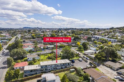 Photo of property in 3r Mountain Road, Mount Wellington, Auckland, 1060