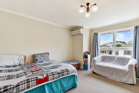 Photo of property in 84 Rolleston Street, Mount Cook, Wellington, 6021