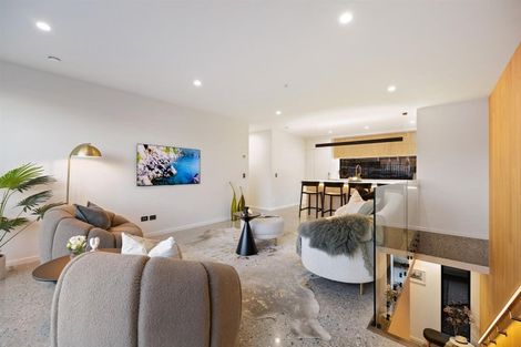 Photo of property in 10 Limerick Lane, Queenstown, 9300