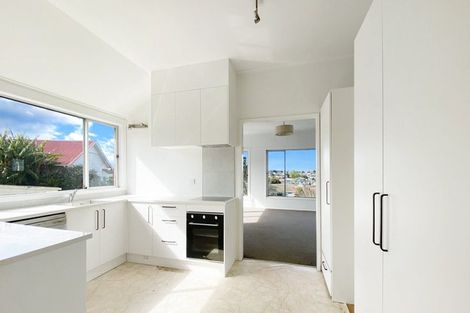 Photo of property in 24 Hillcrest Road, Papatoetoe, Auckland, 2025