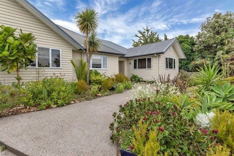 Photo of property in 308 One Tree Point Road, One Tree Point, 0118