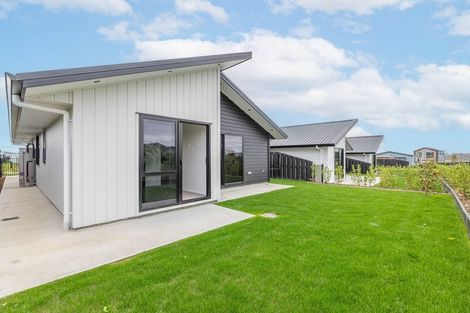 Photo of property in 12 Kotuku Way, Te Kauwhata, 3710
