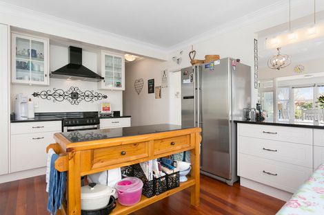 Photo of property in 168 Victoria Street, Cambridge, 3434