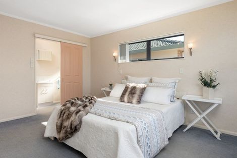 Photo of property in 689 Gloucester Road, Papamoa Beach, Papamoa, 3118