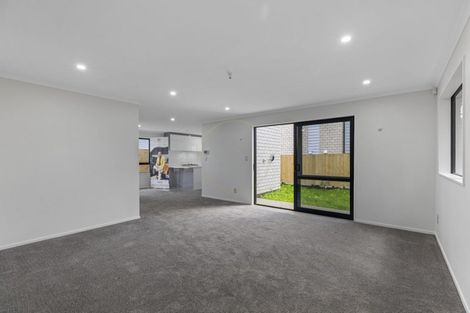 Photo of property in 33d Dreadon Road, Manurewa, Auckland, 2102