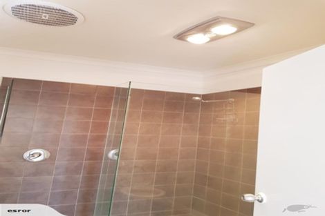 Photo of property in 52 Chamberlain Road, Karori, Wellington, 6012