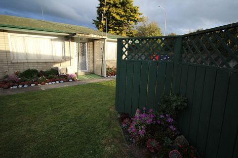 Photo of property in 8d Seaforth Avenue, Milson, Palmerston North, 4414
