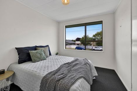Photo of property in 1/7 Mahoe Street, Strandon, New Plymouth, 4312