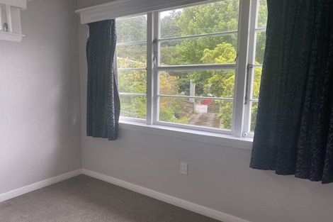 Photo of property in 65 Raukawa Street, Stokes Valley, Lower Hutt, 5019