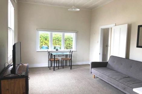 Photo of property in 16 Kawerau Avenue, Devonport, Auckland, 0624