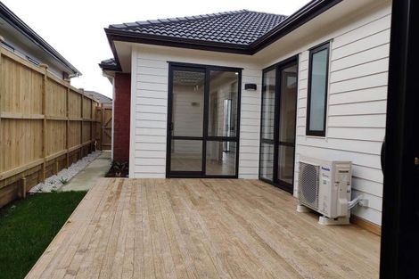 Photo of property in 12 Lusitano Drive, Karaka, Papakura, 2113