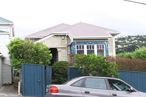 Photo of property in 240 Rintoul Street, Berhampore, Wellington, 6023