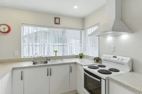 Photo of property in Rimu Village, 28/72 Rimu Road, Raumati Beach, Paraparaumu, 5032