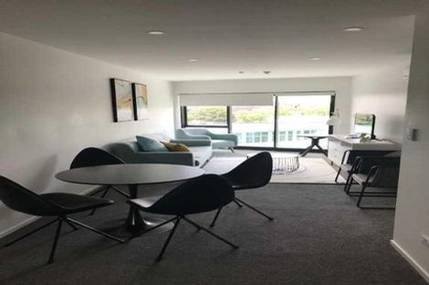 Photo of property in 305/9 East Street, Papakura, 2110