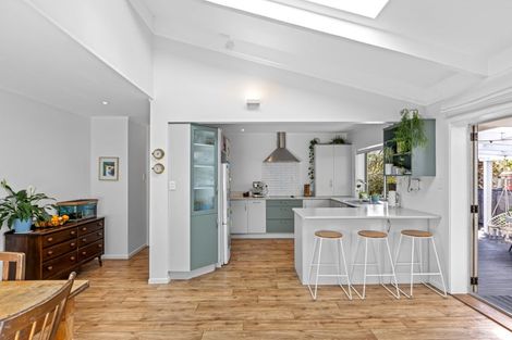 Photo of property in 26 Doment Crescent, Orewa, 0931