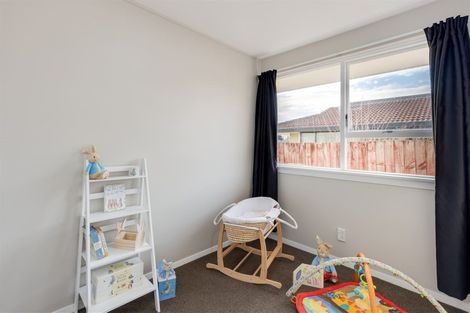 Photo of property in 2/12 North Avon Road, Richmond, Christchurch, 8013