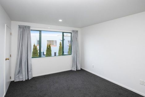 Photo of property in 68 Thackeray Place, Waltham, Christchurch, 8023